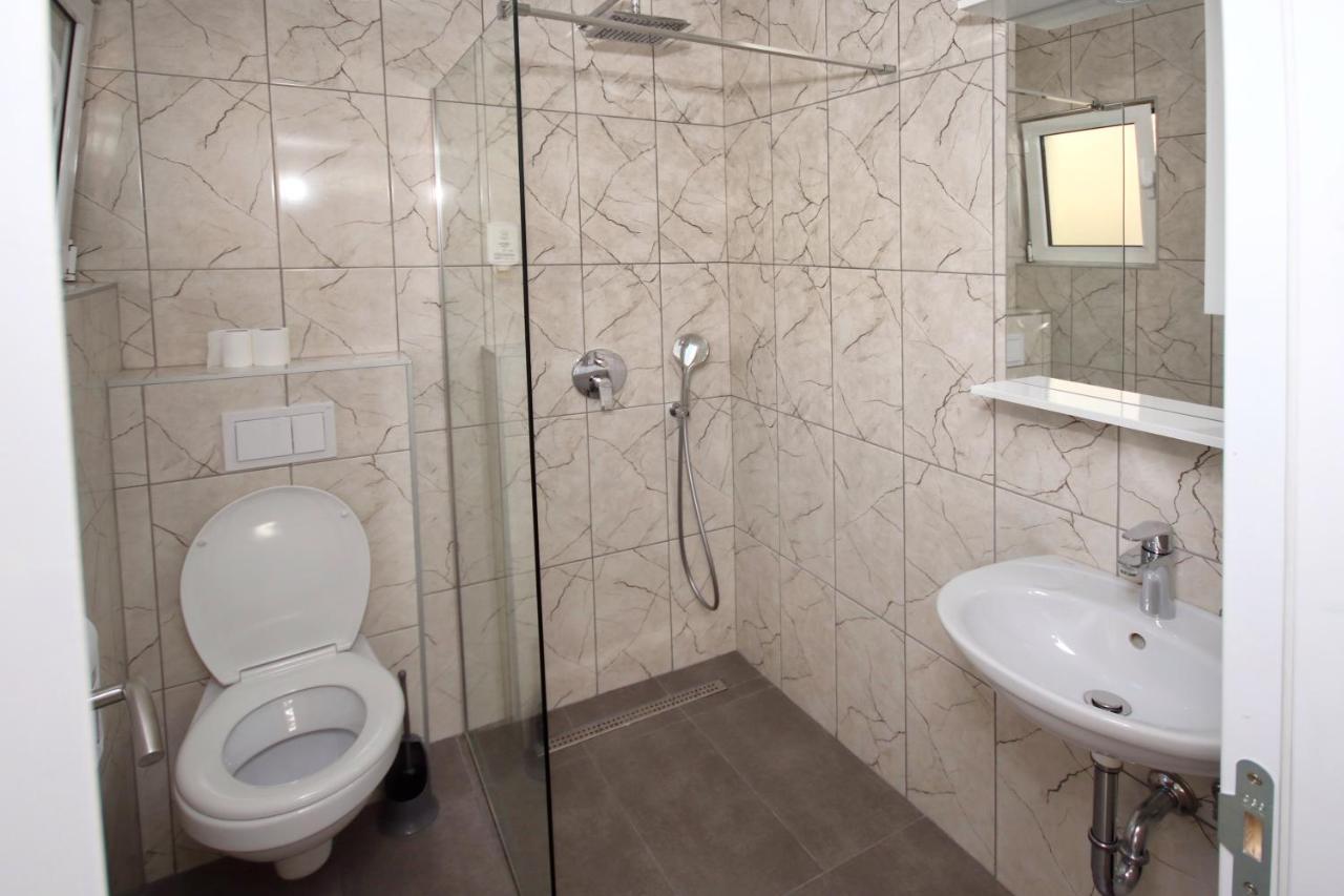 Nacional Motel Trebinje Bagian luar foto