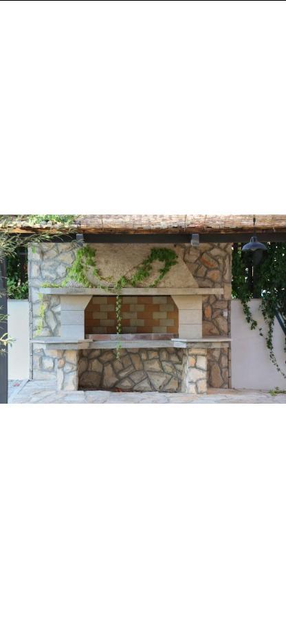 Nacional Motel Trebinje Bagian luar foto