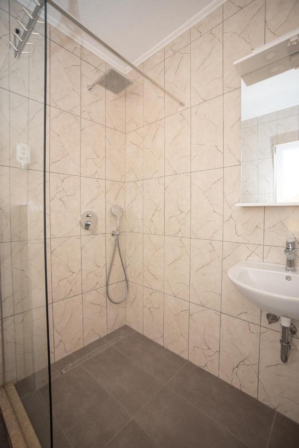 Nacional Motel Trebinje Bagian luar foto