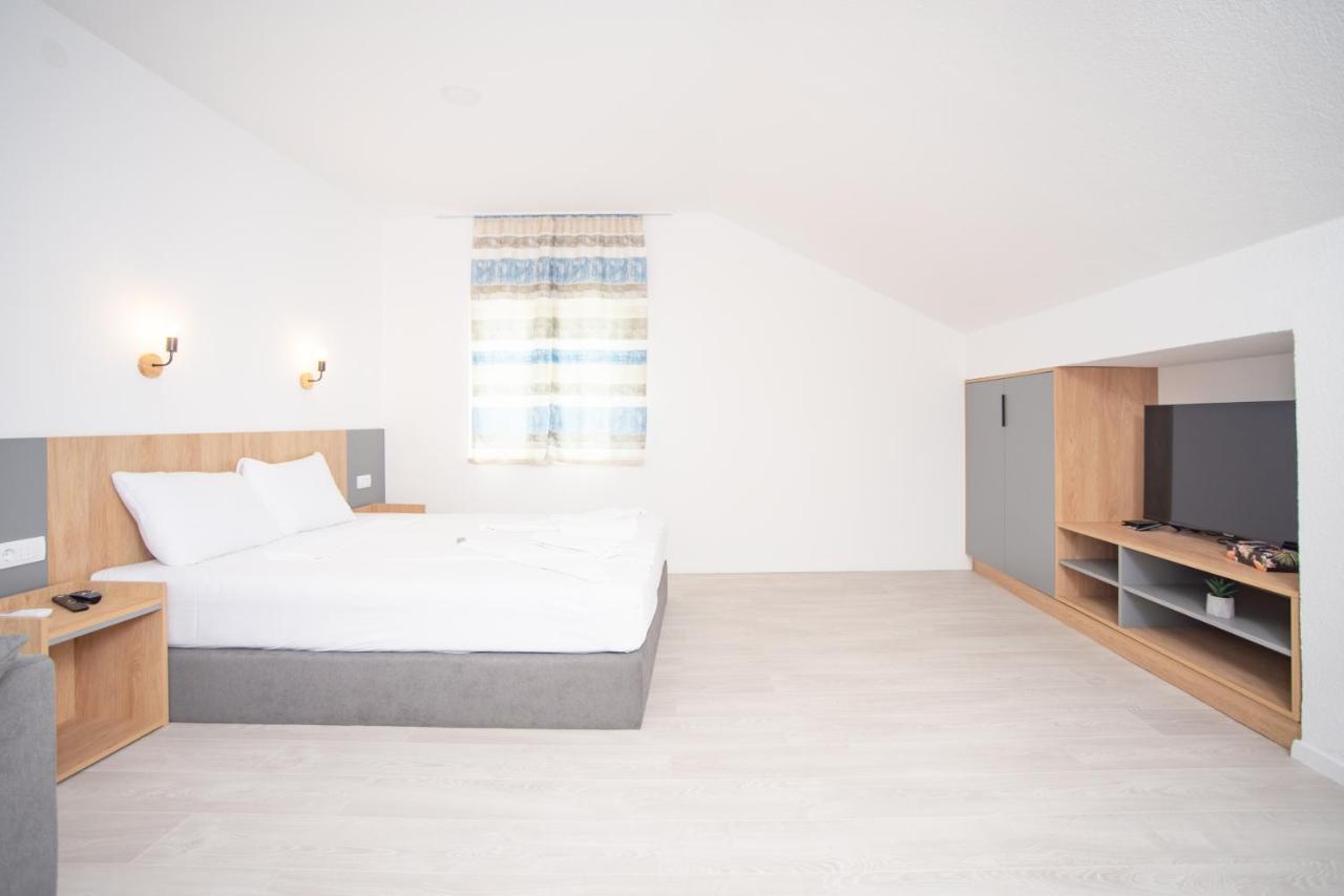 Nacional Motel Trebinje Bagian luar foto