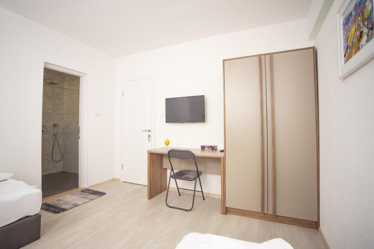 Nacional Motel Trebinje Bagian luar foto