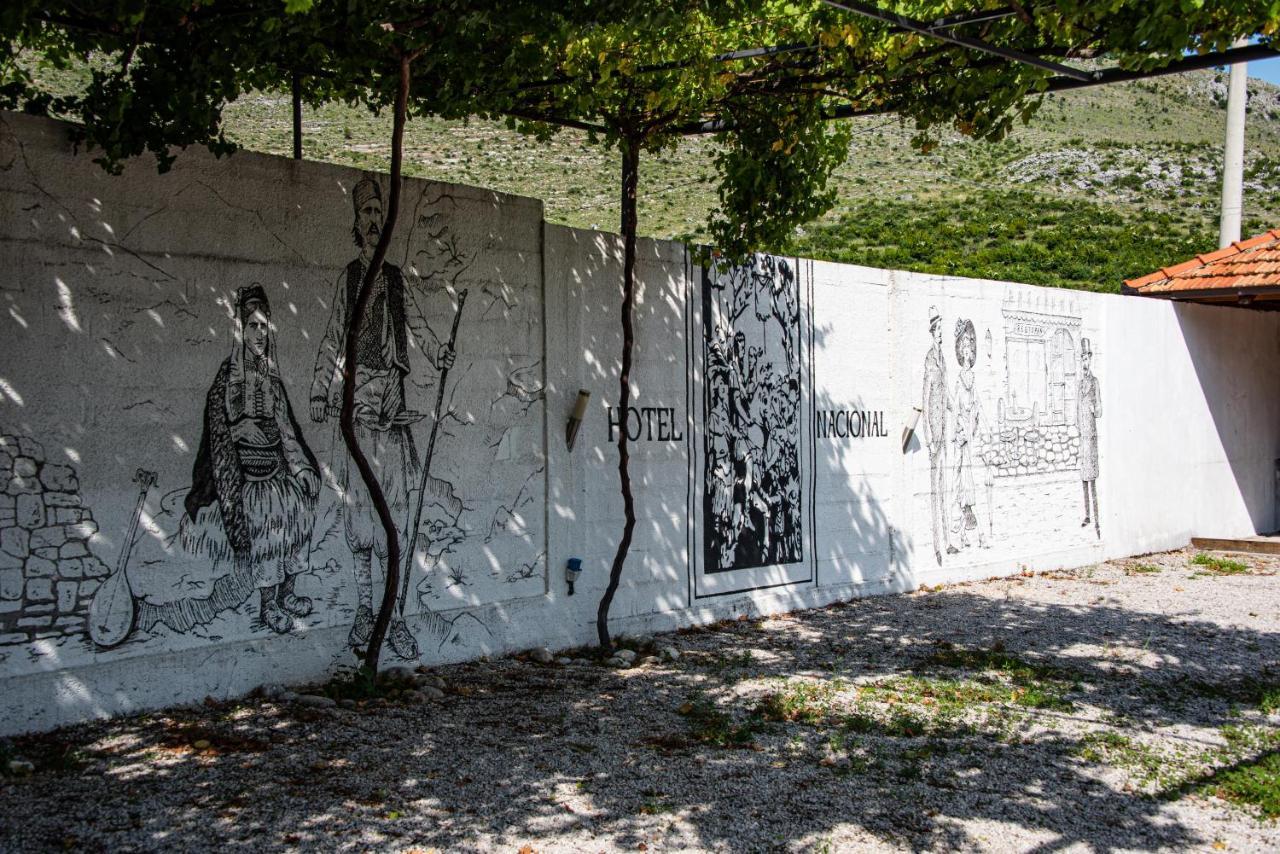 Nacional Motel Trebinje Bagian luar foto