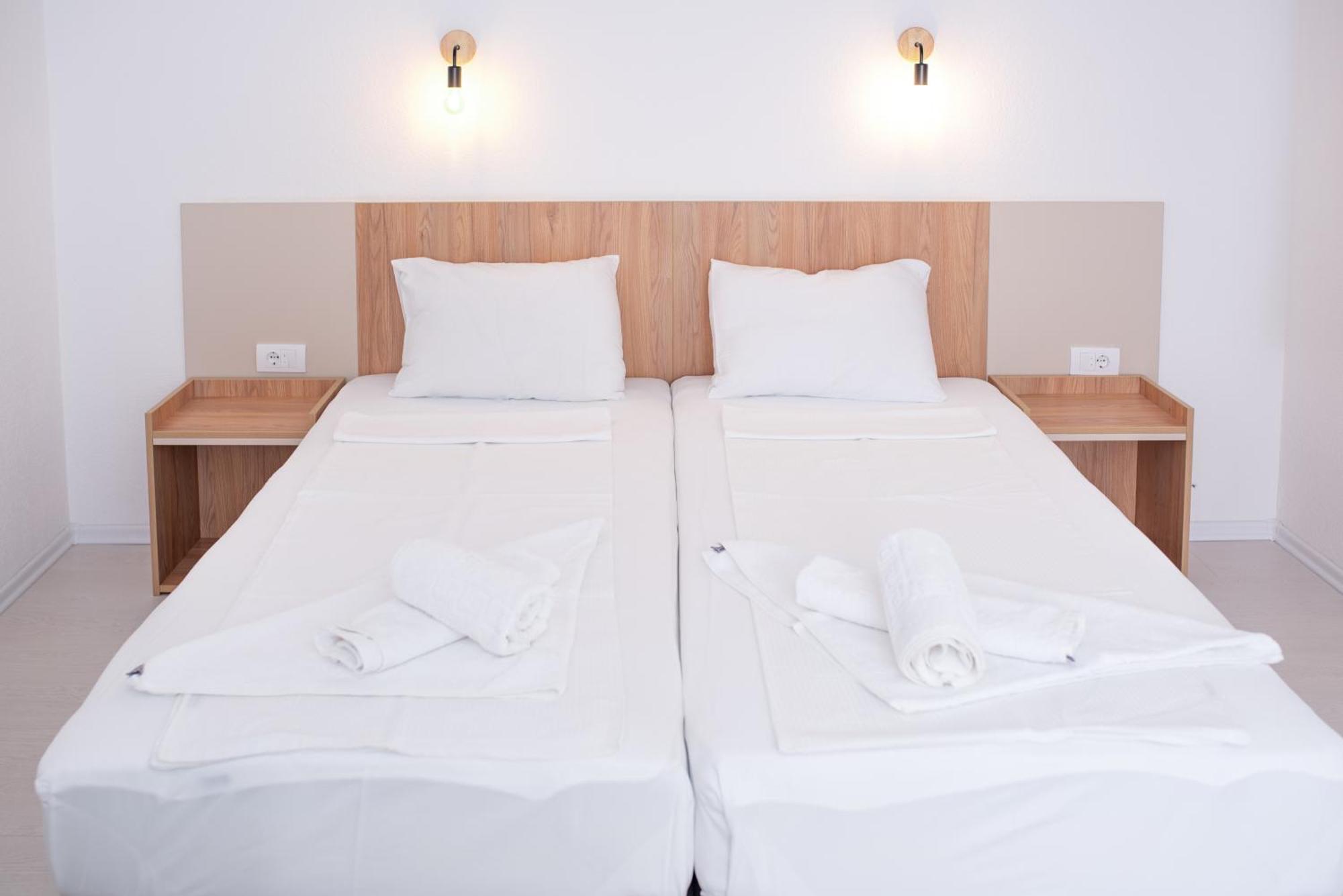 Nacional Motel Trebinje Bagian luar foto